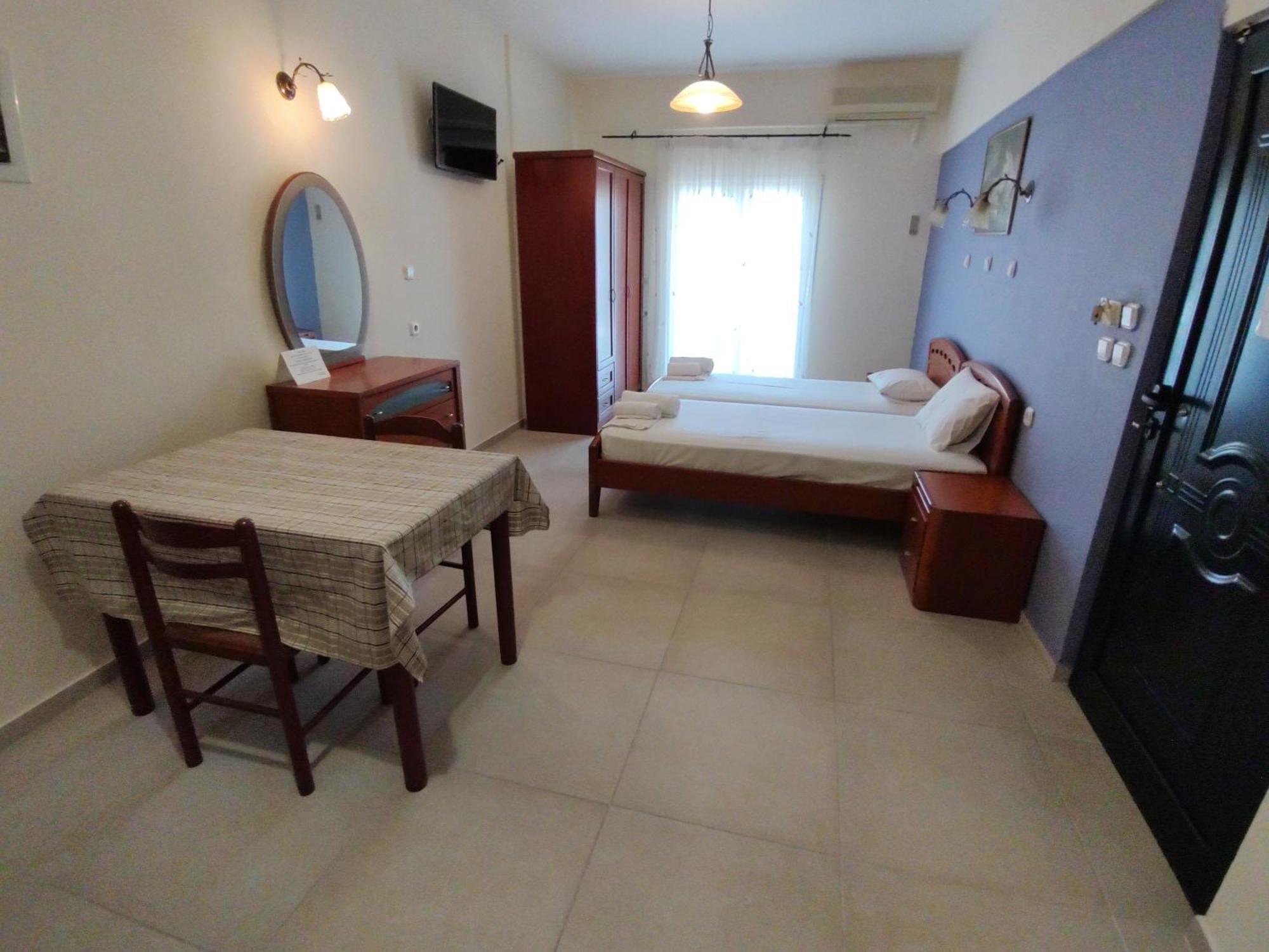 Dimas V House Aparthotel Parga Exterior photo